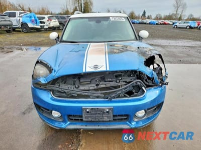 Piąte zdjęcie samochodu w środku: 2017 MINI COOPER COUNTRYMAN VIN:WMZYS7C31H3E06801 - miniatura