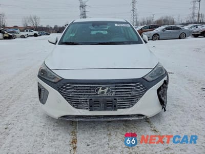 Piąte zdjęcie samochodu w środku: 2018 HYUNDAI IONIQ VIN:KMHC75LC8JU067379 - miniatura