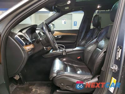 Zdjęcie 7 z 12 samochodu: 2016 VOLVO XC90 T8 VIN:YV4BC0PL1G1091118 - miniatura