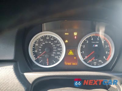 Zdjęcie 9 z 11 samochodu: 2008 BMW M3 VIN:WBSWL935X8P330267 - miniatura