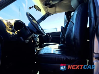 Zdjęcie 7 z 13 samochodu: 2001 CHRYSLER TOWN & COUNTRY LXI VIN:2C4GP54L71R404688 - miniatura