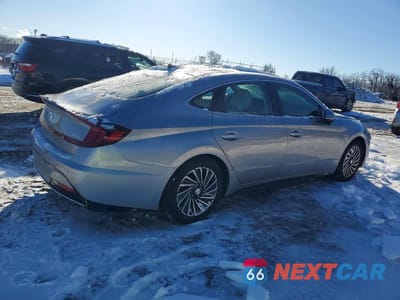 Trzecie zdjęcie samochodu z tyłu: 2021 HYUNDAI SONATA HYBRID VIN:KMHL54JJ0MA032858 - miniatura