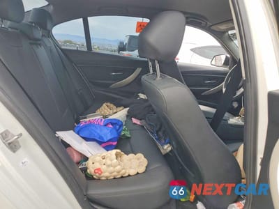 Zdjęcie 10 z 11 samochodu: 2017 BMW 320 I VIN:WBA8A9C39HK864536 - miniatura