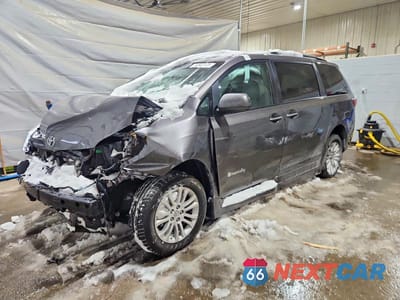 2016 TOYOTA SIENNA XLE 5TDYK3DC2GS718000 - główne zdjęcie licytacji z USA - miniatura