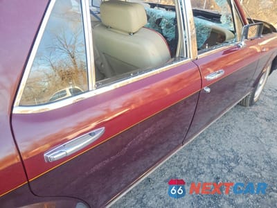 Zdjęcie 10 z 12 samochodu: 1982 ROLLS-ROYCE SILVER SPIRIT VIN:SCAZS42A3CCX04329 - miniatura
