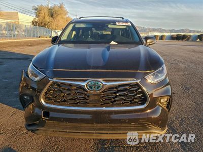Piąte zdjęcie samochodu w środku: 2021 TOYOTA HIGHLANDER HYBRID LIMITED VIN:5TDYARAH8MS007323 - miniatura
