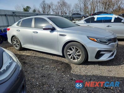 Czwarte zdjęcie samochodu z boku: 2020 KIA OPTIMA LX VIN:5XXGT4L35LG384878 - miniatura
