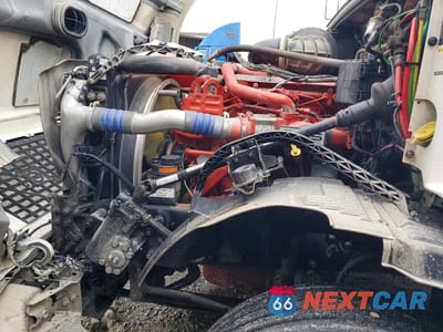 Zdjęcie 7 z 10 samochodu: 2018 VOLVO VNL SEMI TRUCK VIN:4V4N39TG0JN892723 - miniatura