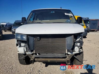 Piąte zdjęcie samochodu w środku: 2019 CHEVROLET EXPRESS 2500 DELIVERY VAN VIN:1GCWGAFP5K1358398 - miniatura