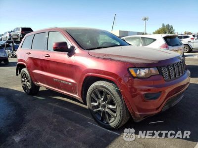 Czwarte zdjęcie samochodu z boku: 2017 JEEP GRAND CHEROKEE LAREDO VIN:1C4RJEAG4HC756759 - miniatura