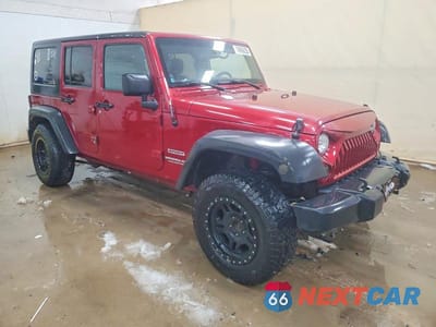 Czwarte zdjęcie samochodu z boku: 2012 JEEP WRANGLER UNLIMITED SPORT VIN:1C4BJWDG0CL135448 - miniatura