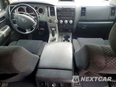 Zdjęcie 8 z 12 samochodu: 2008 TOYOTA TUNDRA CREWMAX VIN:5TFDV54128X050694 - miniatura