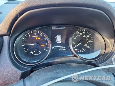 Zdjęcie 9 z 13 samochodu: 2017 NISSAN ROGUE SPORT S VIN:JN1BJ1CR3HW119226 - miniatura