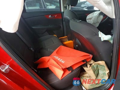 Zdjęcie 10 z 12 samochodu: 2021 KIA FORTE FE VIN:3KPF24AD7ME346248 - miniatura