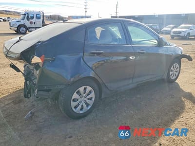 Trzecie zdjęcie samochodu z tyłu: 2017 HYUNDAI ACCENT SE VIN:KMHCT4AE1HU272157 - miniatura