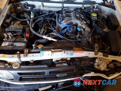 Zdjęcie 11 z 12 samochodu: 1998 NISSAN PATHFINDER XE VIN:JN8AR05Y1WW271457 - miniatura