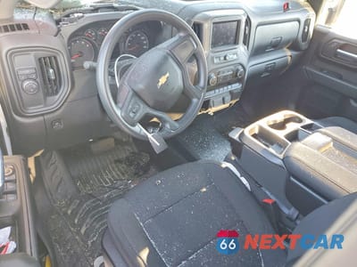 Zdjęcie 8 z 12 samochodu: 2022 CHEVROLET SILVERADO C2500 HEAVY DUTY VIN:1GC4WLE71NF220288 - miniatura