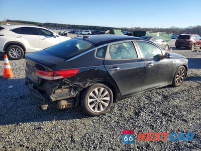 Trzecie zdjęcie samochodu z tyłu: 2016 KIA OPTIMA LX VIN:5XXGT4L35GG045561 - miniatura