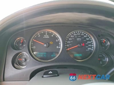 Zdjęcie 9 z 12 samochodu: 2011 CHEVROLET TAHOE K1500 LT VIN:1GNSKBE05BR211532 - miniatura