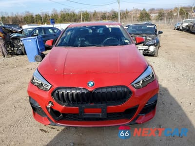 Piąte zdjęcie samochodu w środku: 2021 BMW 228XI VIN:WBA73AK05M7J75301 - miniatura