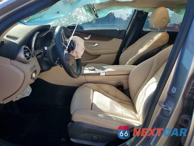 Zdjęcie 7 z 11 samochodu: 2020 MERCEDES-BENZ C 300 VIN:W1KWF8DB1LR602950 - miniatura