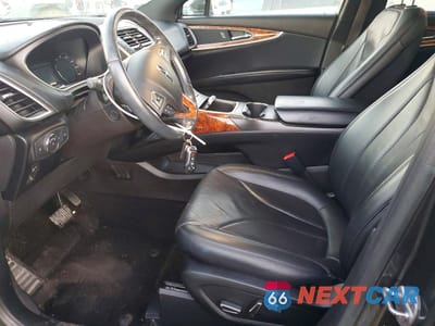 Zdjęcie 7 z 15 samochodu: 2017 LINCOLN MKX RESERVE VIN:2LMPJ6LR6HBL48615 - miniatura