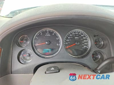 Zdjęcie 9 z 12 samochodu: 2008 GMC SIERRA K1500 VIN:3GTEK13J18G291870 - miniatura