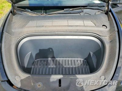 Zdjęcie 12 z 14 samochodu: 2023 TESLA MODEL Y VIN:7SAYGDEF6PF666975 - miniatura