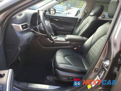 Zdjęcie 7 z 13 samochodu: 2021 TOYOTA HIGHLANDER VIN:5TDGARAH5MS507029 - miniatura