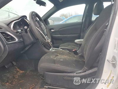 Zdjęcie 7 z 11 samochodu: 2012 DODGE AVENGER SE VIN:1C3CDZAB3CN272561 - miniatura