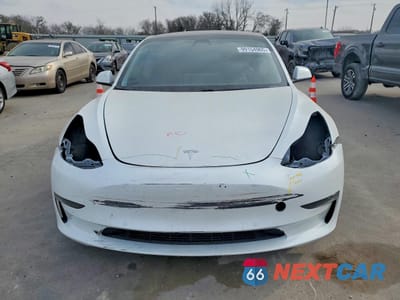 Piąte zdjęcie samochodu w środku: 2021 TESLA MODEL 3 VIN:5YJ3E1EC6MF005735 - miniatura