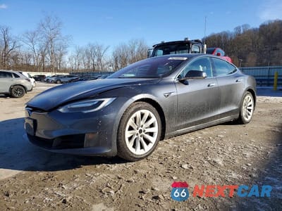 2017 TESLA MODEL S 5YJSA1E20HF207460 - główne zdjęcie licytacji z USA - miniatura