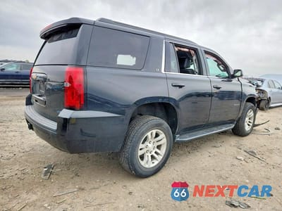 Trzecie zdjęcie samochodu z tyłu: 2019 CHEVROLET TAHOE K1500 LT VIN:1GNSKBKC2KR363928 - miniatura