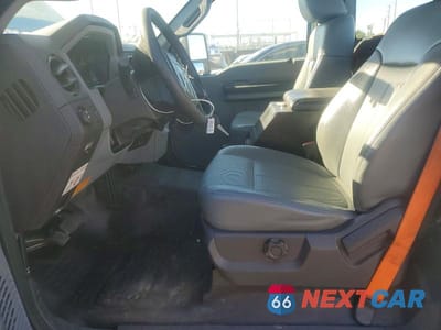Zdjęcie 7 z 12 samochodu: 2013 FORD F250 SUPER DUTY VIN:1FTBF2A64DEB81926 - miniatura