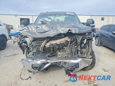 Piąte zdjęcie samochodu w środku: 2019 FORD F250 SUPER DUTY VIN:1FT7W2BT3KEG85763 - miniatura