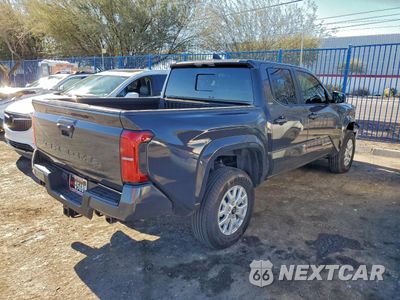 Trzecie zdjęcie samochodu z tyłu: 2025 TOYOTA TACOMA DOUBLE CAB VIN:3TMKB5FN6SM050324 - miniatura