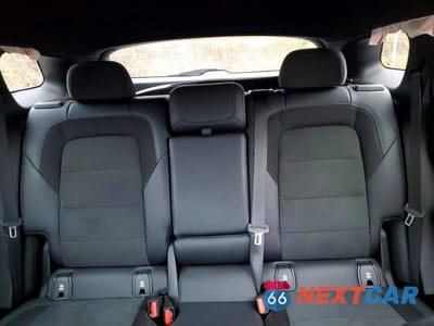 Zdjęcie 10 z 13 samochodu: 2024 CHEVROLET BLAZER RS VIN:3GNKDCRJ5RS254228 - miniatura