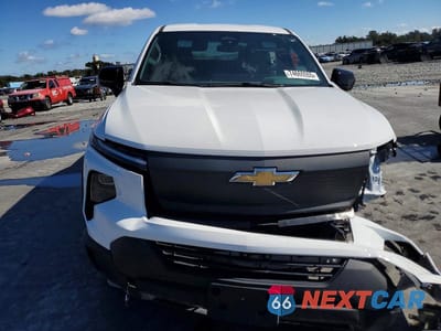 Piąte zdjęcie samochodu w środku: 2024 CHEVROLET SILVERADO VIN:1GC10VEL0RU201729 - miniatura