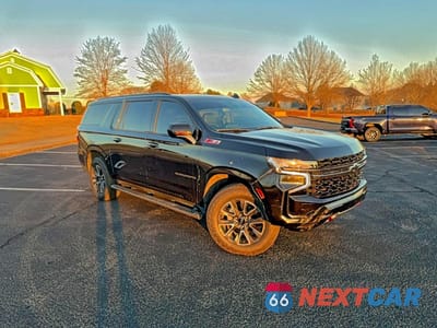 2021 CHEVROLET SUBURBAN K1500 Z71 1GNSKDKD2MR451451 - główne zdjęcie licytacji z USA - miniatura