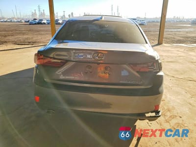 Zdjęcie 6 z 13 samochodu: 2016 LEXUS IS 200T VIN:JTHBA1D29G5025207 - miniatura