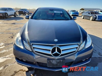 Piąte zdjęcie samochodu w środku: 2011 MERCEDES-BENZ E 350 VIN:WDDKJ5GB4BF076207 - miniatura