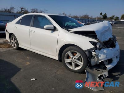 Czwarte zdjęcie samochodu z boku: 2014 TOYOTA CAMRY L VIN:4T1BF1FK1EU859549 - miniatura