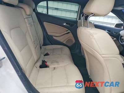 Zdjęcie 11 z 12 samochodu: 2020 MERCEDES-BENZ GLA 250 4MATIC VIN:W1NTG4GB9LU029154 - miniatura