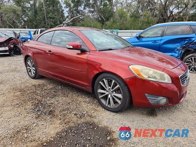 Czwarte zdjęcie samochodu z boku: 2011 VOLVO C70 T5 VIN:YV1672MC6BJ117157 - miniatura