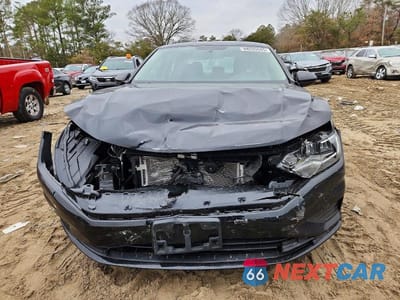 Piąte zdjęcie samochodu w środku: 2021 VOLKSWAGEN JETTA S VIN:3VWC57BU5MM020719 - miniatura