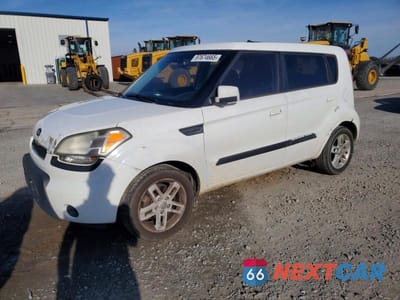2010 KIA SOUL + KNDJT2A27A7162577 - główne zdjęcie licytacji z USA - miniatura