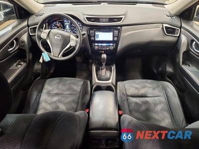 Zdjęcie 8 z 12 samochodu: 2016 NISSAN ROGUE S VIN:JN8AT2MV2GW133643 - miniatura