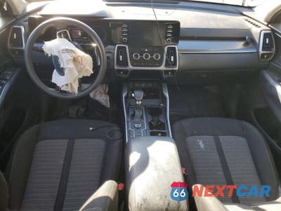 Zdjęcie 8 z 14 samochodu: 2022 KIA SORENTO LX VIN:5XYRG4LC9NG076107 - miniatura