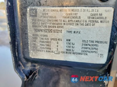 Zdjęcie 13 z 13 samochodu: 2002 CHEVROLET SUBURBAN K1500 VIN:3GNFK16Z32G187210 - miniatura