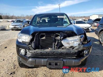 Piąte zdjęcie samochodu w środku: 2021 TOYOTA TACOMA DOUBLE CAB VIN:5TFCZ5AN5MX263706 - miniatura